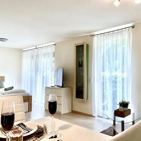 Relaxapartments Black Forest Diamond Direkt An Der Hornberger Freilichtbuehne - Sonnenterrasse Mit Blick Auf Das Hornberger Schloss, Schnelles Internet, Fuer Bis Zu 2 Personen Buitenkant foto